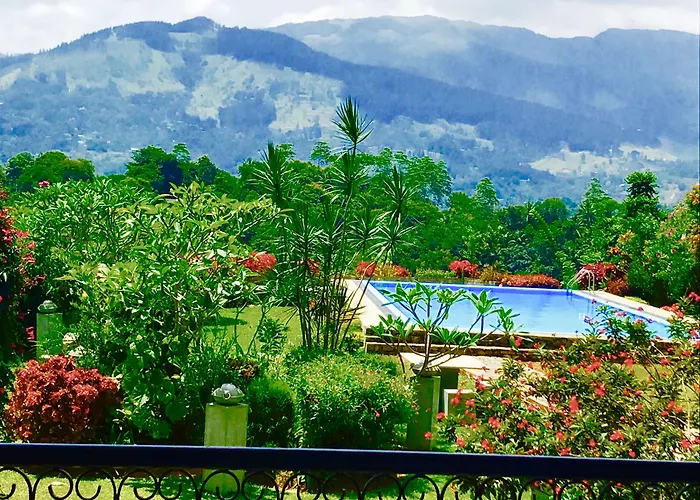 Elegant Hotel, Kandy