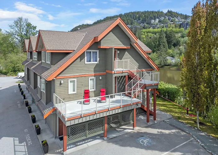 Squamish Adventure Inn