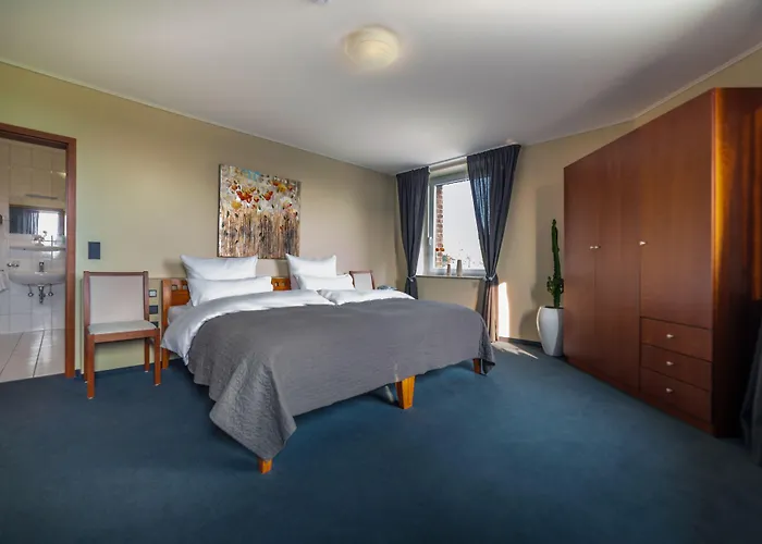 Hotel Omega