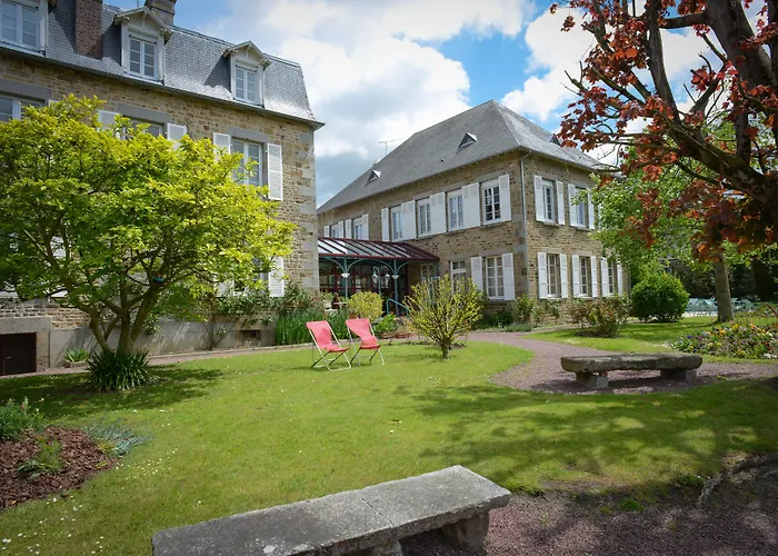 Logis Hotel Restaurant Auberge De La Selune
