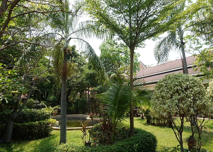 Tonwa Resort Hotel