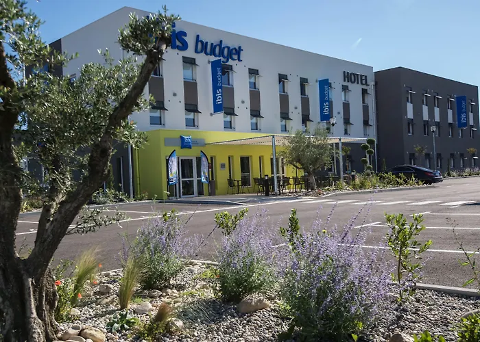 Ibis Budget Saint-Martin-De-Crau Porte De Camargue