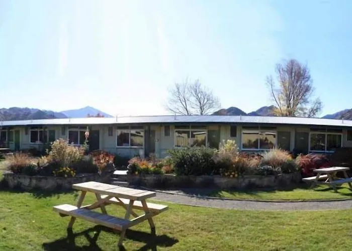 Otematata'S Best Dam Pub