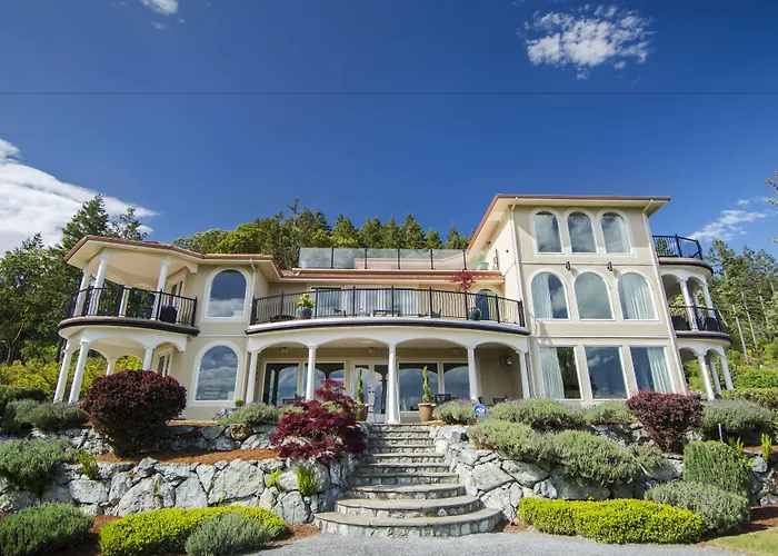 Villa Eyrie Resort