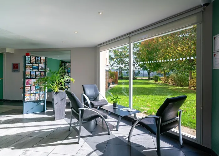 Sejours & Affaires Caen Le Clos Beaumois