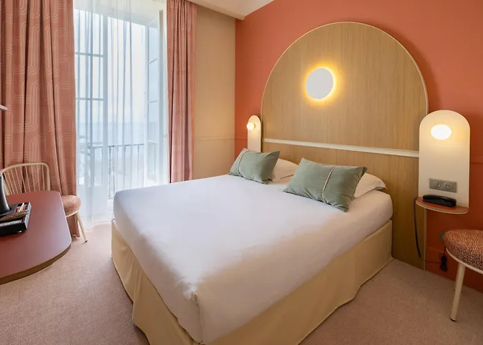 Hotel Vacances Bleues Balmoral