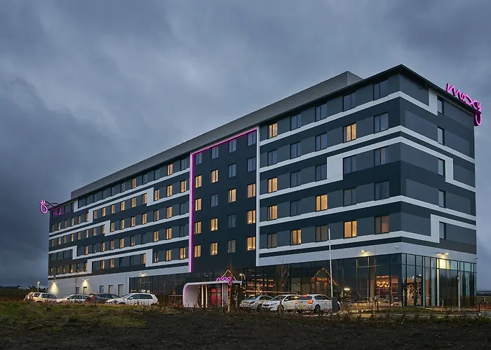 Moxy Aberdeen Airport