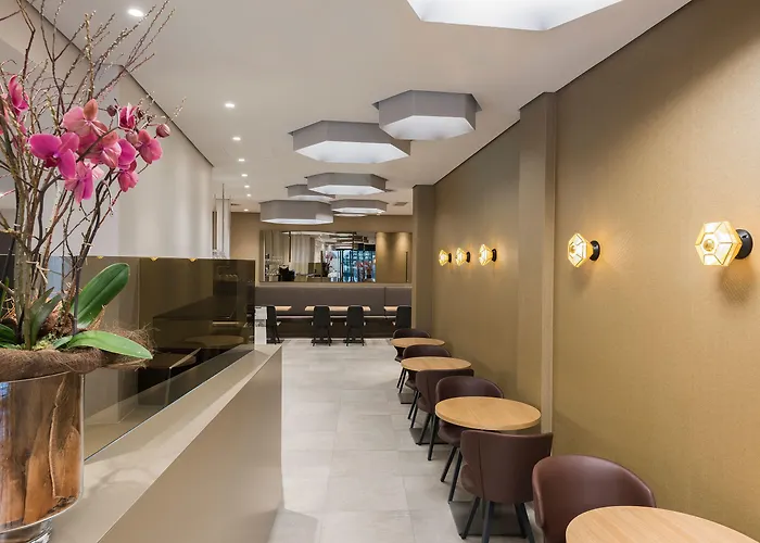 Hotel Savoy
