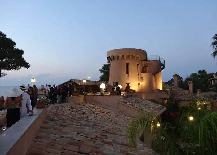 Hotel Porto Pirgos