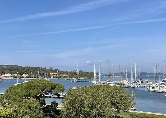 L'Oustaou De Porquerolles
