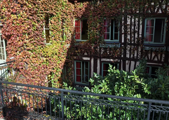 Le Vieux Carre