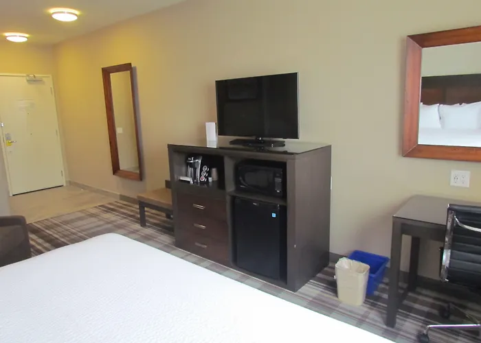 Fairfield Inn & Suites By Marriott Airdrie
