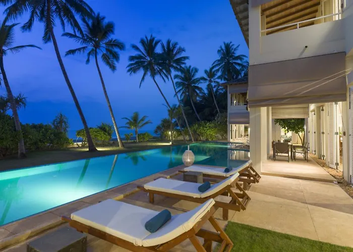 Sri Villas