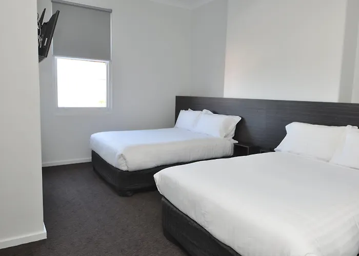 Queenshead Hotel