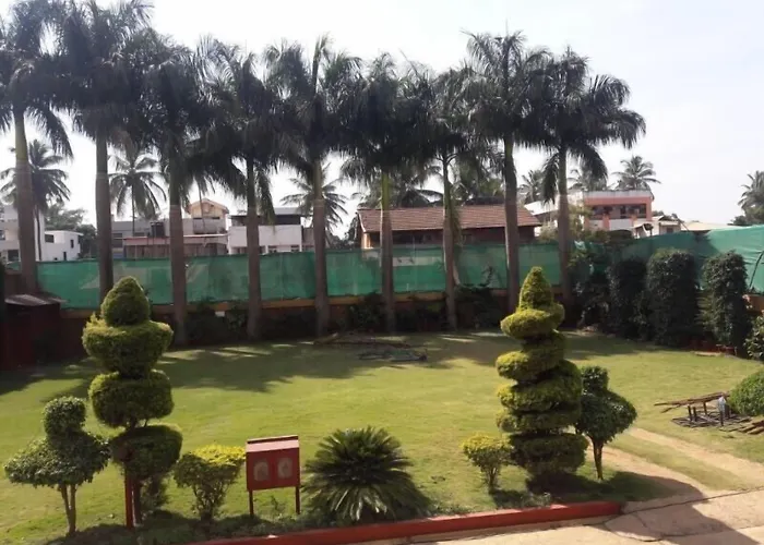 Hotel Eefa