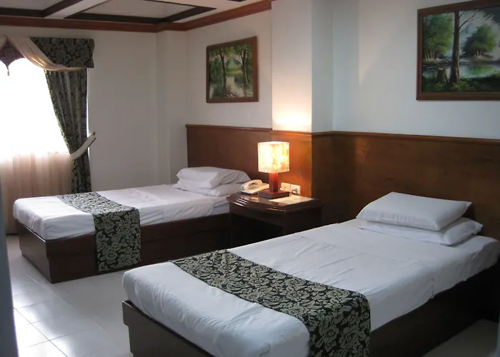 Wregent Plaza Hotel