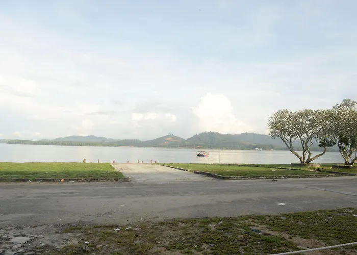 Brezza Hotel Lumut