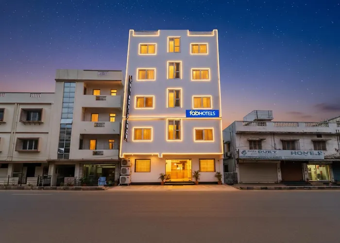 Fabhotel Taj Residency