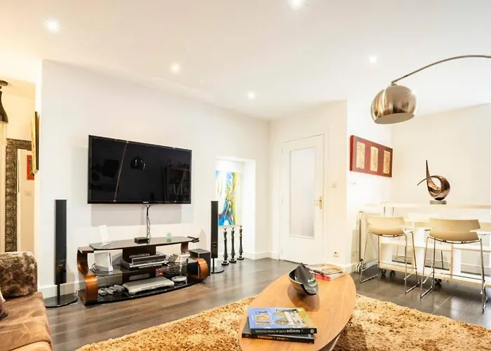 Appartement Clermont-Ferrand Petit-Dejeuner, Menage Parking Gratuits