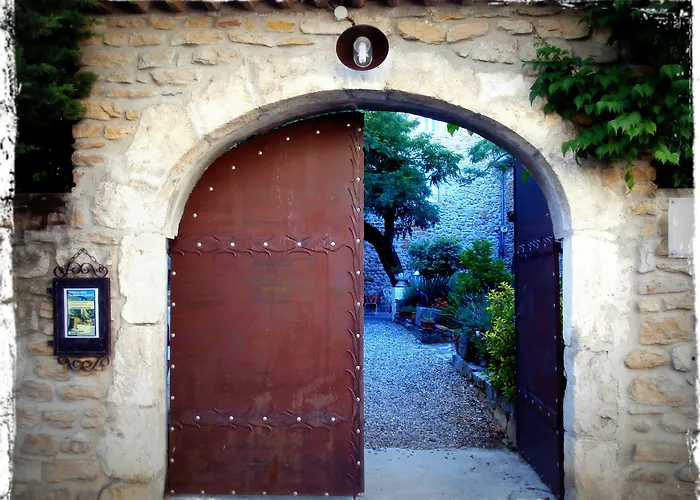 Le Manoir Du Raveyron