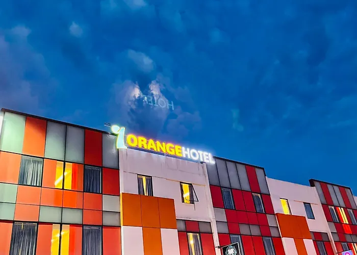 1 Orange Hotel Klia & Klia2