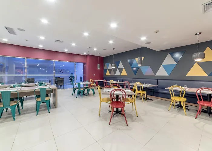 Novus Plaza Hodelpa
