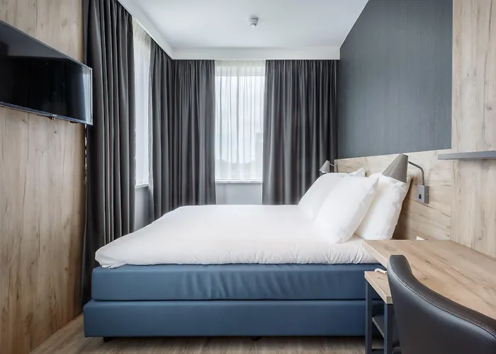 Joy Hotel