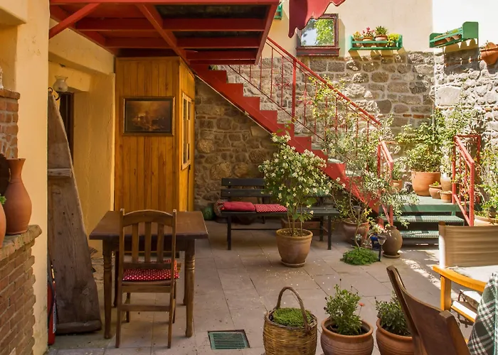 Elaia Hotel