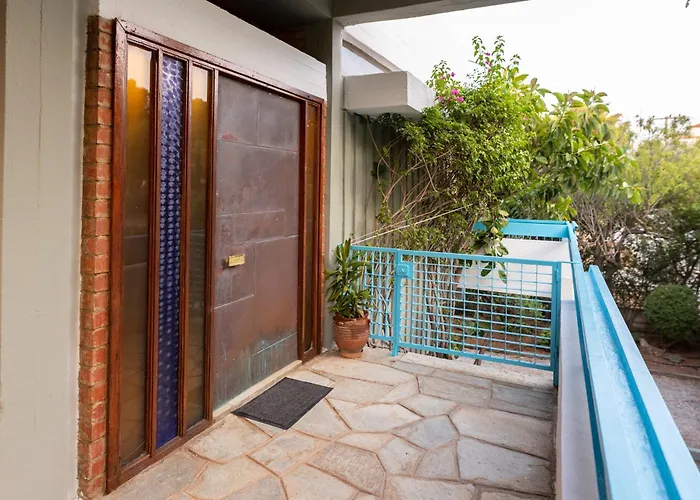 Retro House
