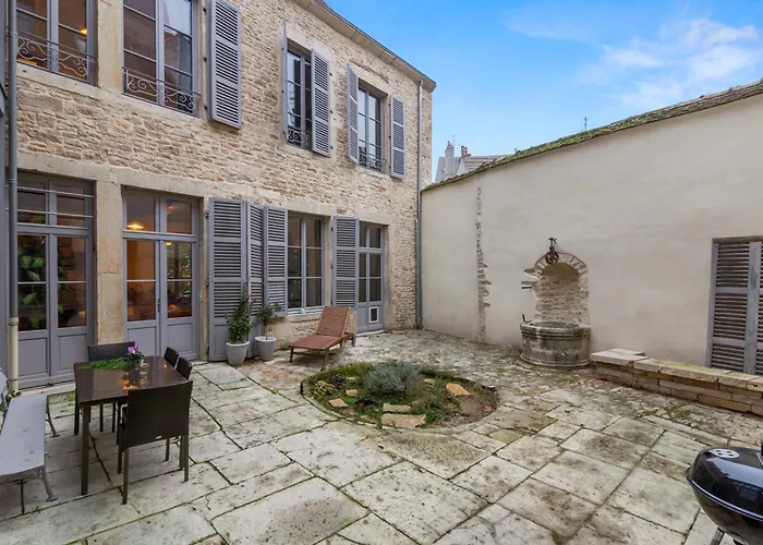 The Purple Courtyard
