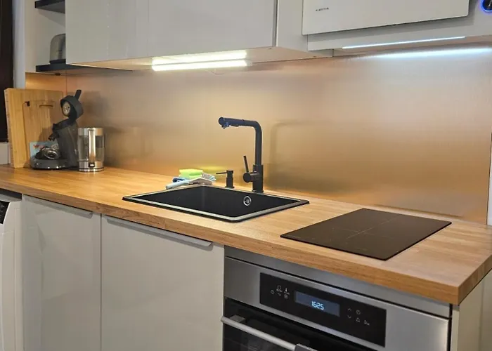 Smartapart - Design Apartment - Favorite Place - Full Equipment - Public Transport