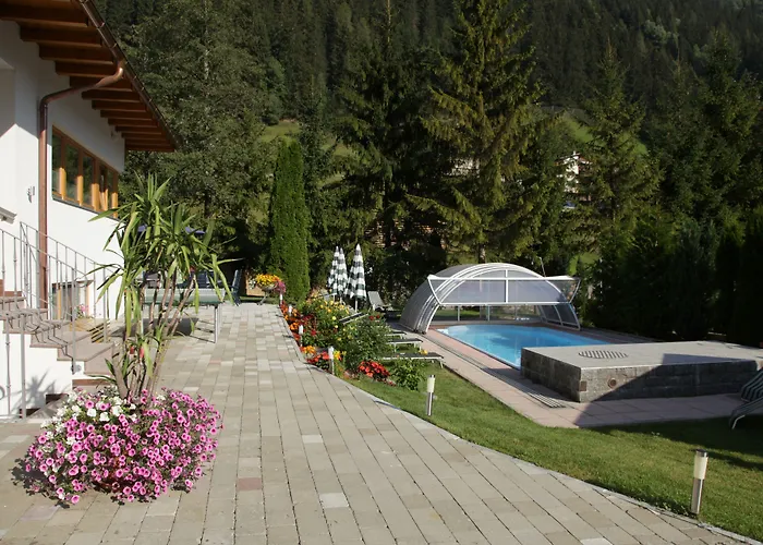 Hotel Enzian Paznaun