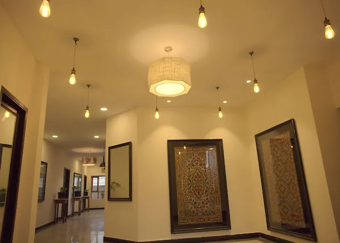 Hotel Villa Highnest - Oragadam -Sriperumbudur