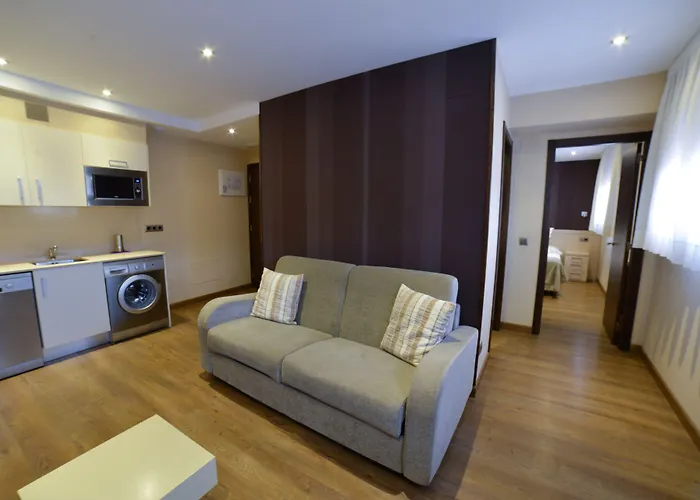 Apartamentos Turisticos Llanes