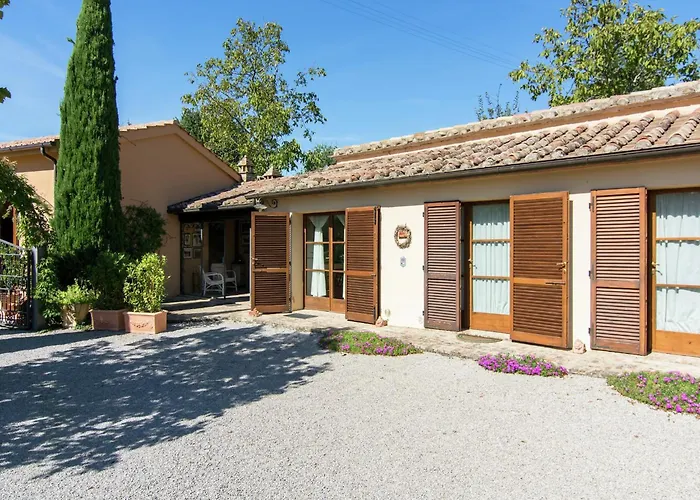 Luxurious, Cozy Apartment With Pool Near Cortona In Tuscany Versatile