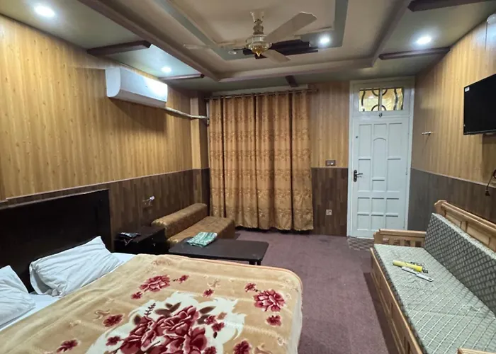 Saman Hotel