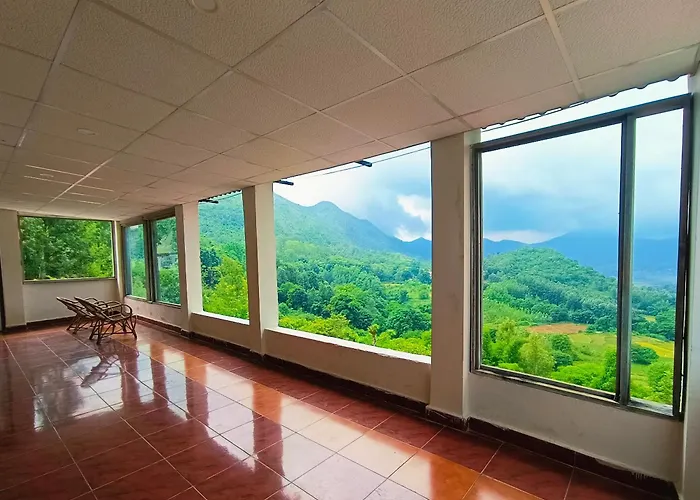 Kings Court Village Resort