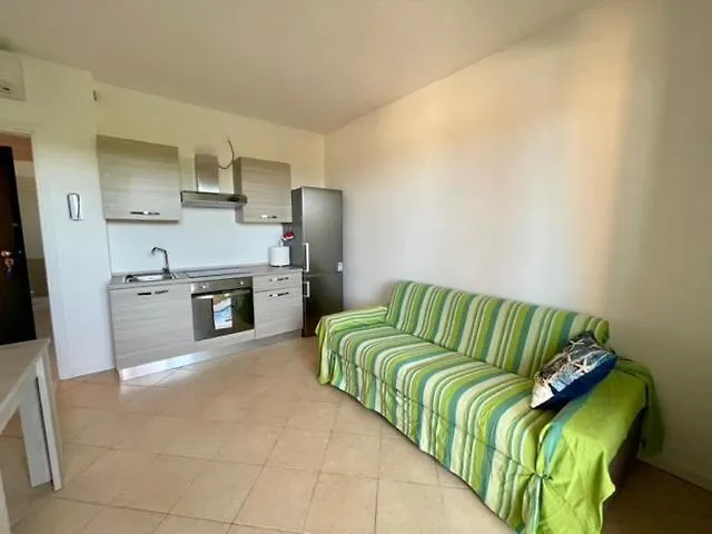 Il Delfino - Appartamento Con Terrazza E Piscina