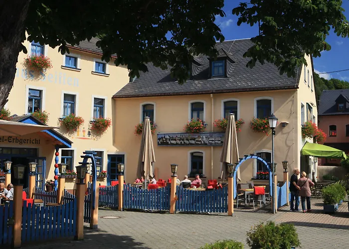 Hotel Erbgericht Buntes Haus