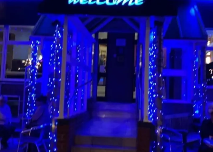 Lyndene Hotel