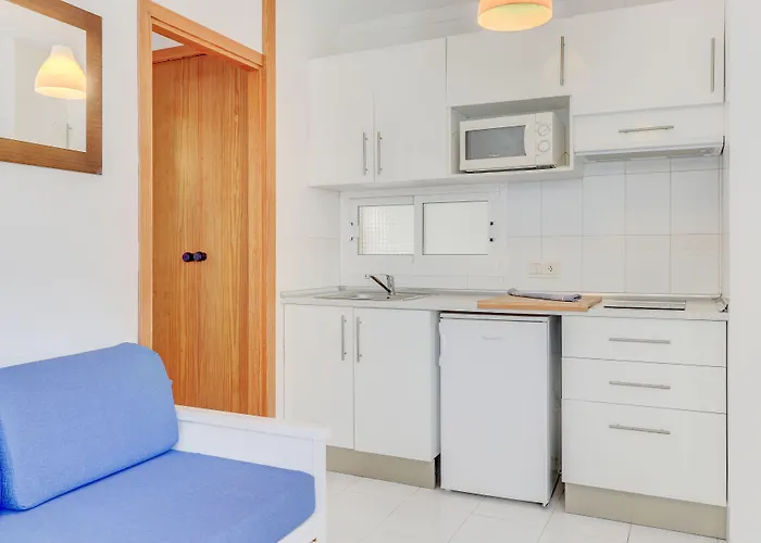 Apartamentos Llevant