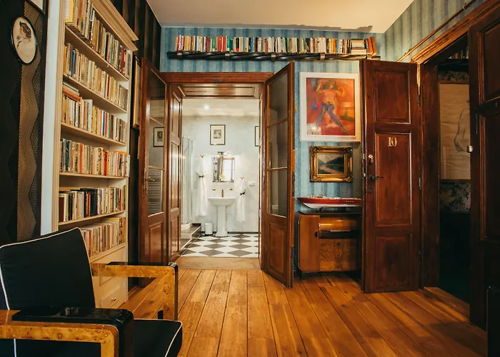 Divna Pani Luxury Gallery Rooms