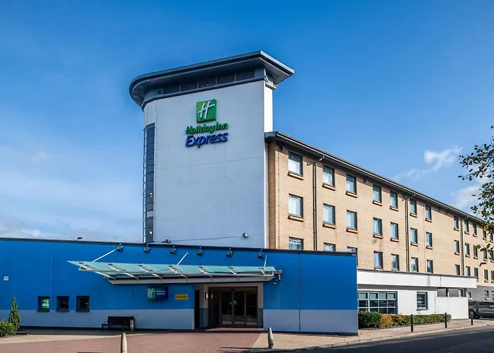 Holiday Inn Express Glasgow Airport By Ihg
