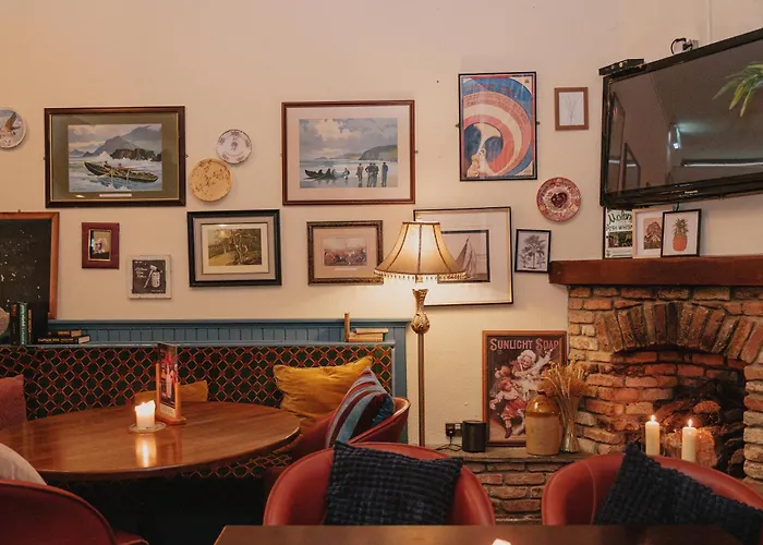 Alcock & Brown Hotel