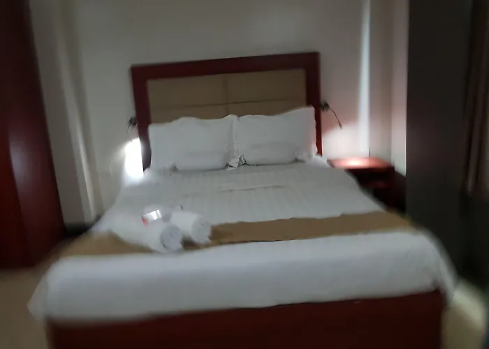 Cherry Midtown Hotel
