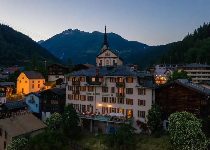 Du Glacier Boutique & Traditions Hotel
