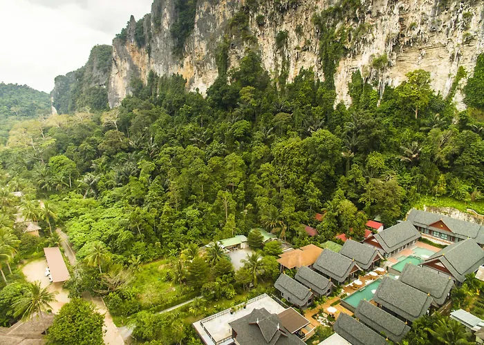 The Scene Cliff View Villas