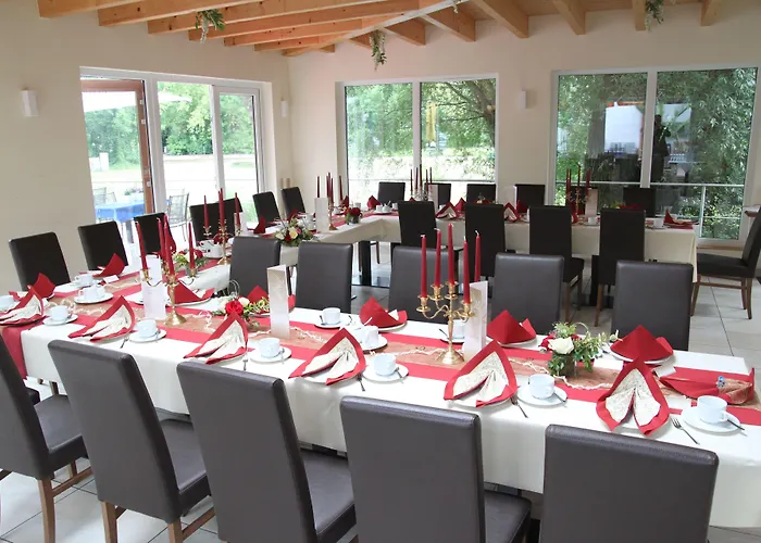 Land-Gut-Hotel- Weisser Schwan