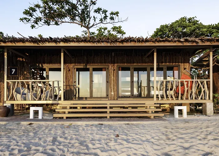 Crusoe Cabins Casobe
