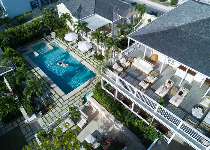 Eleven Bahama House